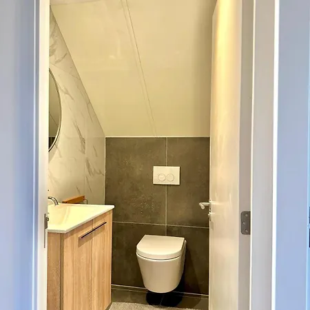 Сasa de vacaciones 6pers Boshuis -hottub Jacuzzi- 'de Groene Specht' Ewijk