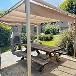 6pers Boshuis -hottub Jacuzzi- 'de Groene Specht'